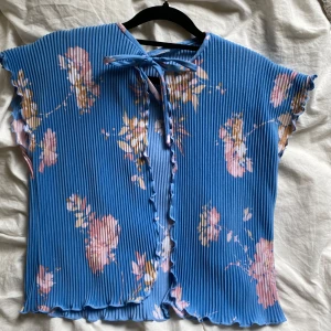 Söt somrig topp - Jättegullig, använd ett fåtal gånger