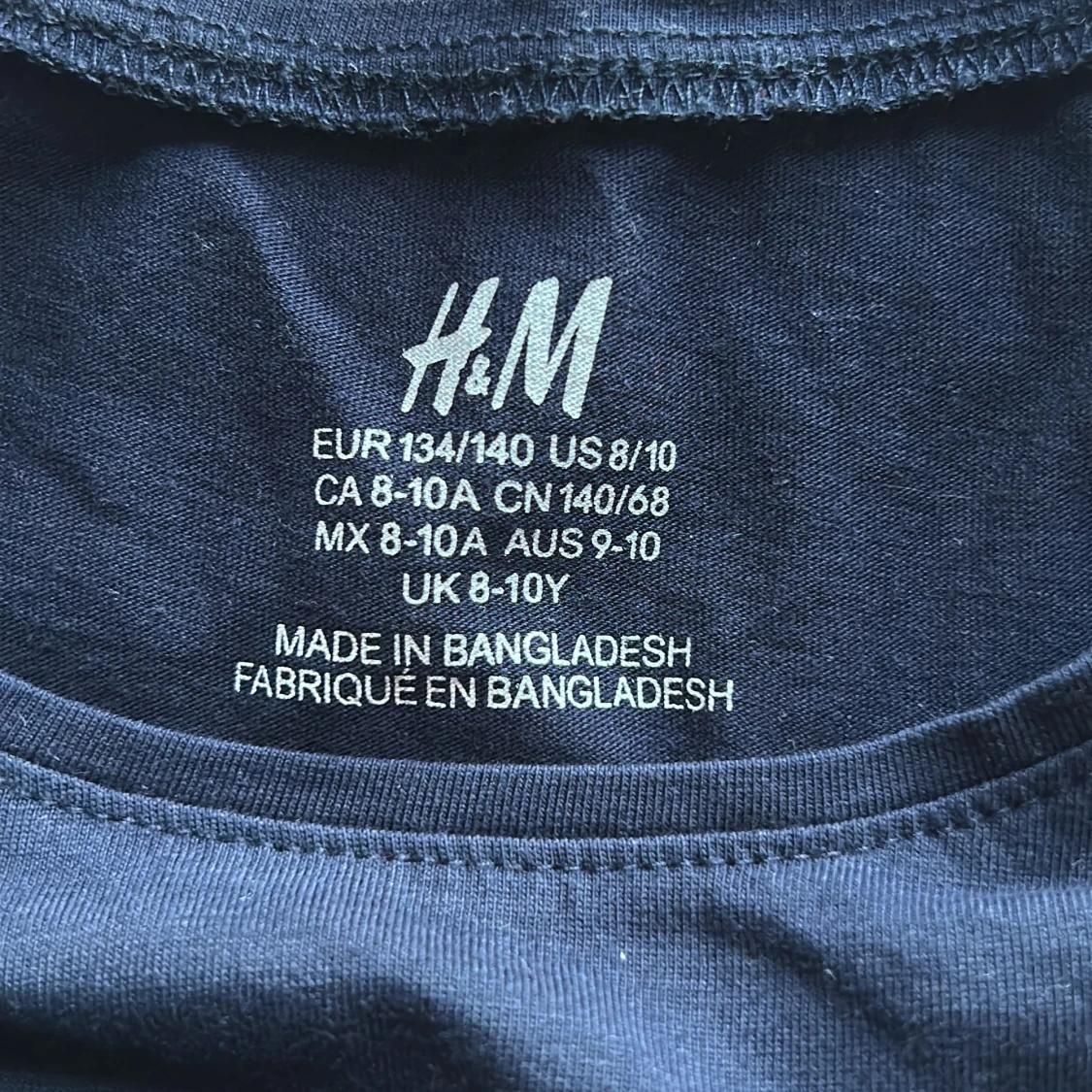 Tre toppar från H&M i olika färger - 2