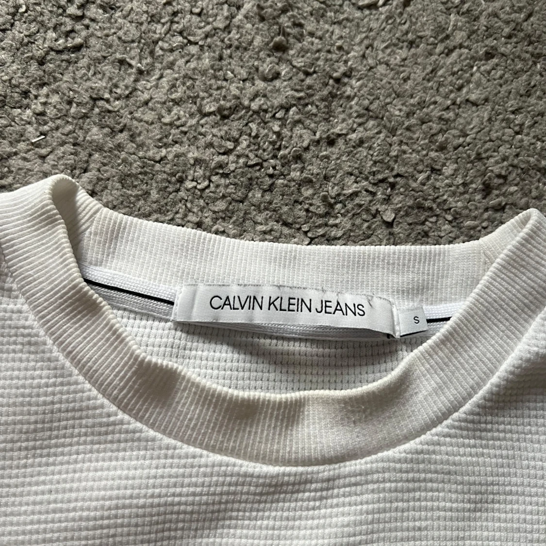 Vit långärmad tröja från Calvin Klein Jeans - 2