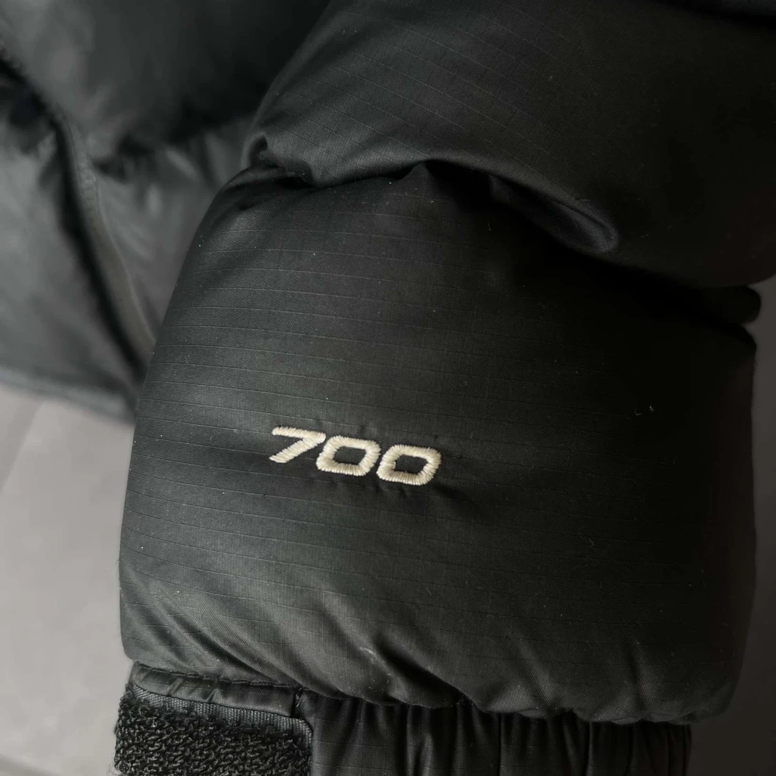 Svart dunjacka från The North Face - 4
