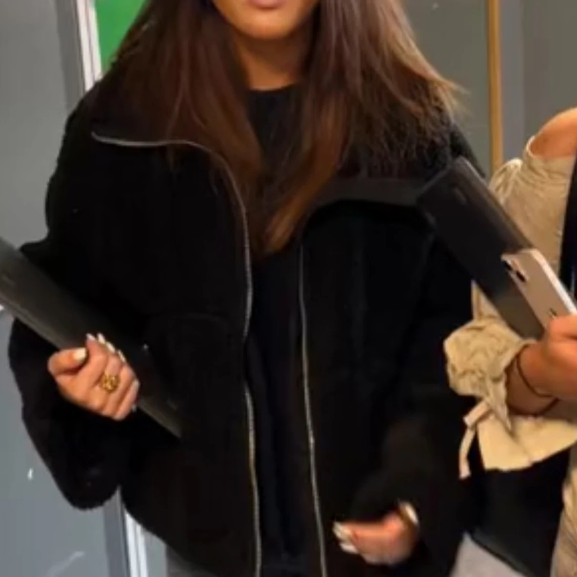 Svart trendig teddyjacka från hm - 2