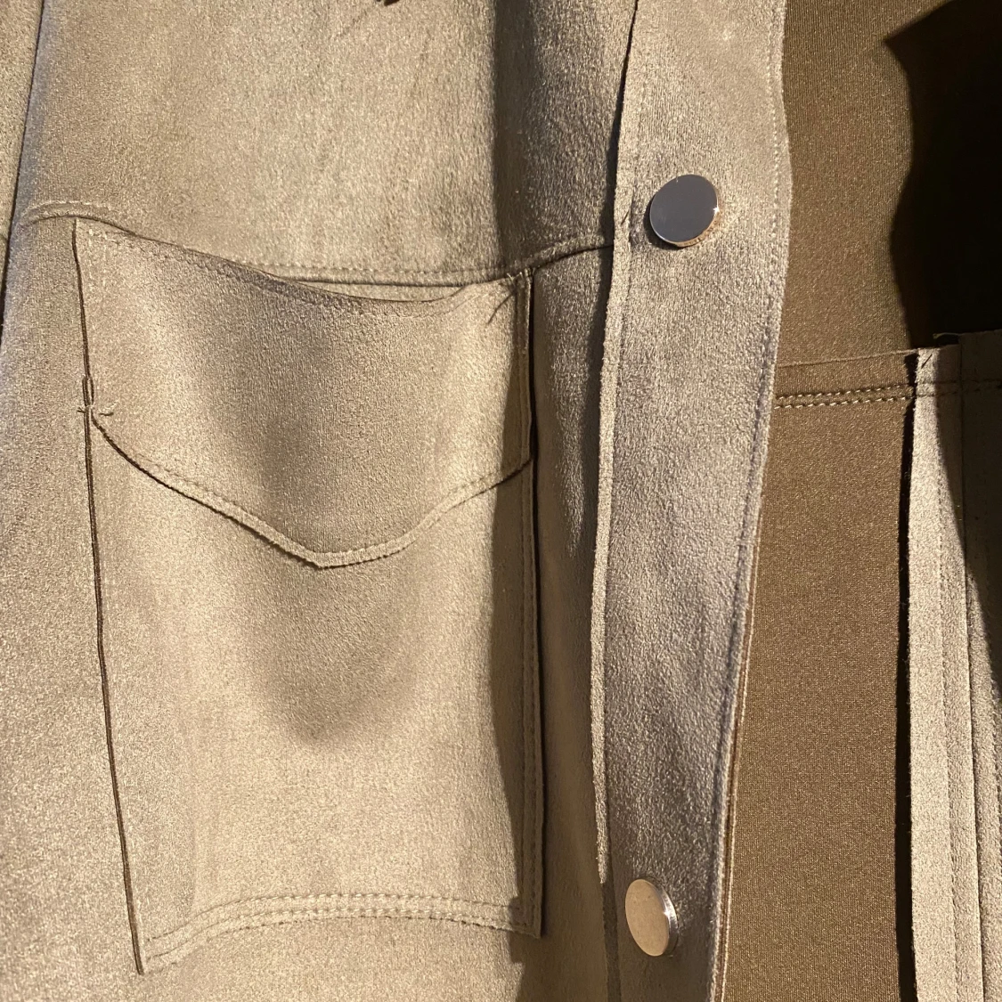 Grön mockaliknande jacka från Zara - 1