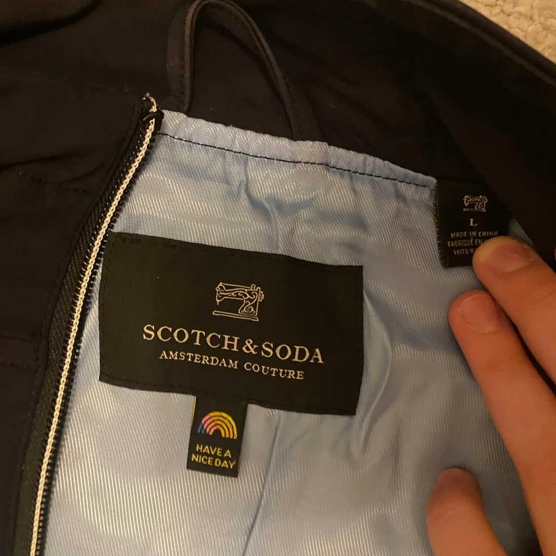 Mörkblå bomberjacka från Scotch & Soda - 1