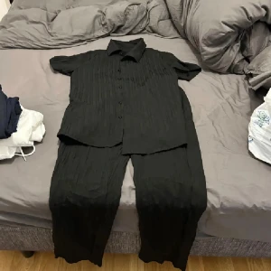 Sommar set  - Sommar set som inte är använd. Stolek S men kan passa folk som har m