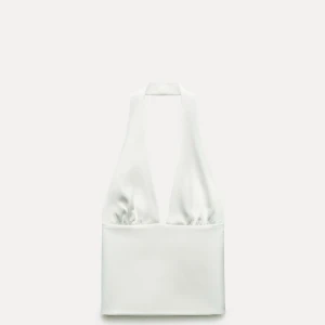 halterneck topp - supersnygg populär topp från zara, använd fåtal gånger🩷