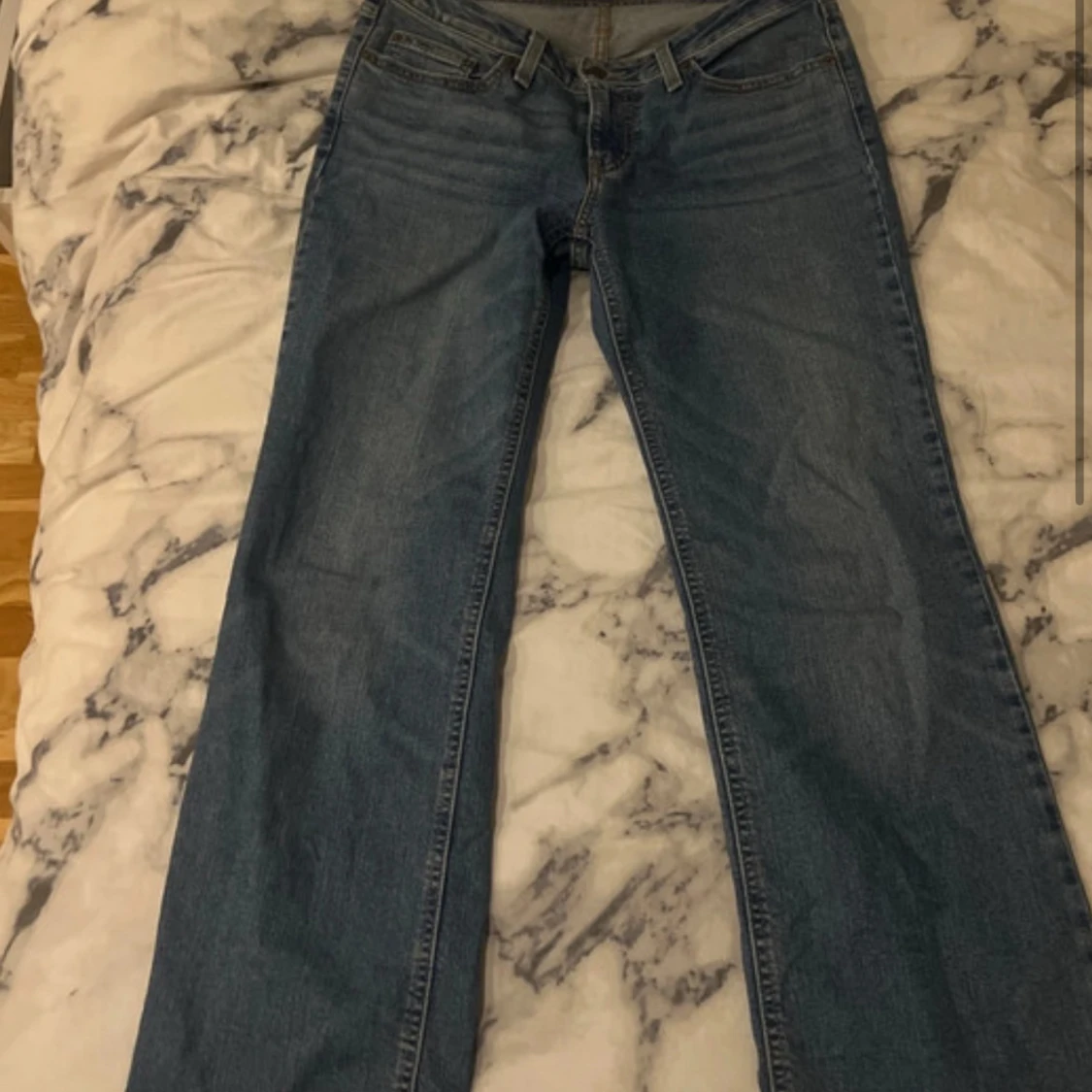 Blå Superlow Bootcut Jeans