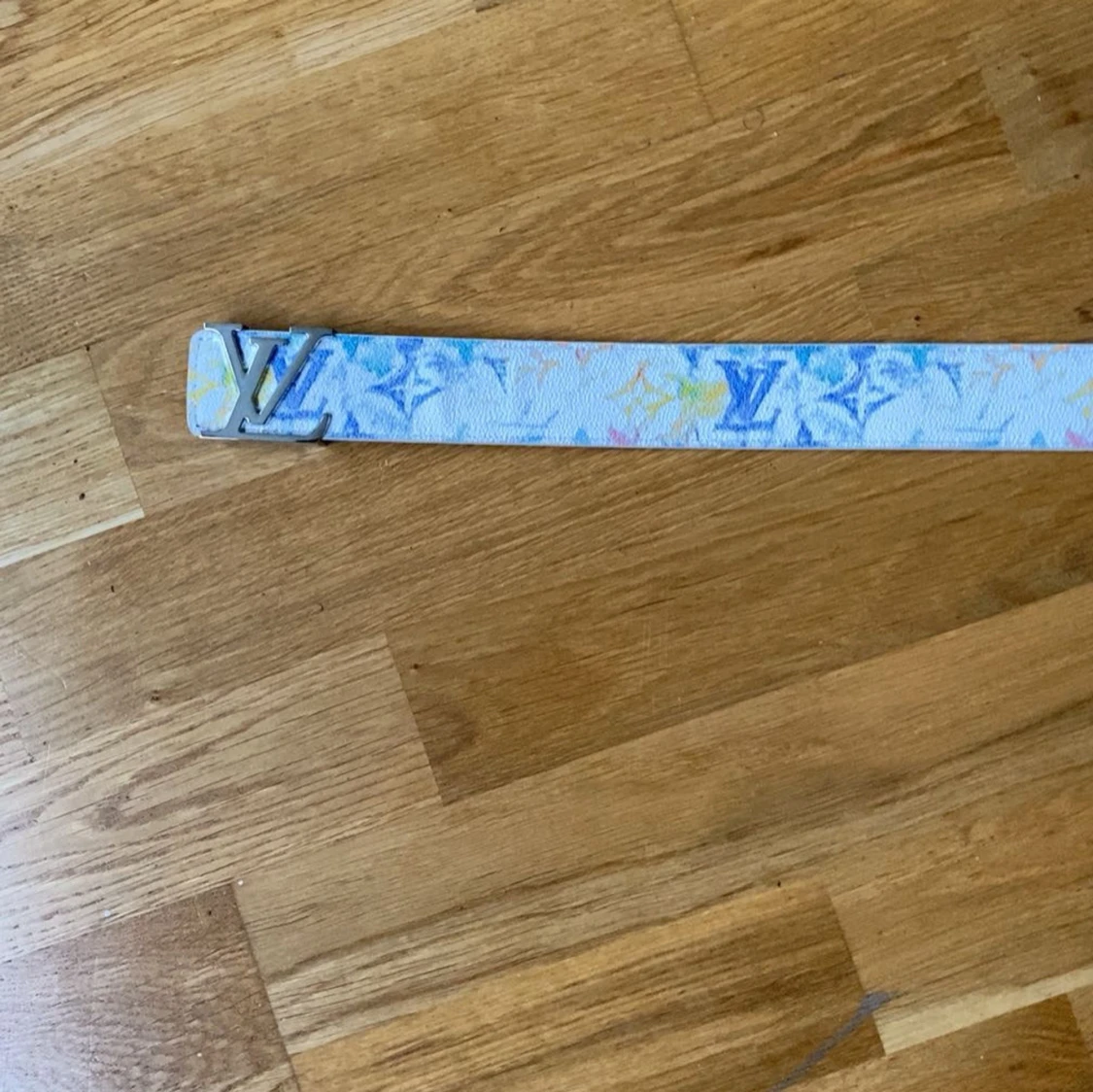  bälte med monogram - 2