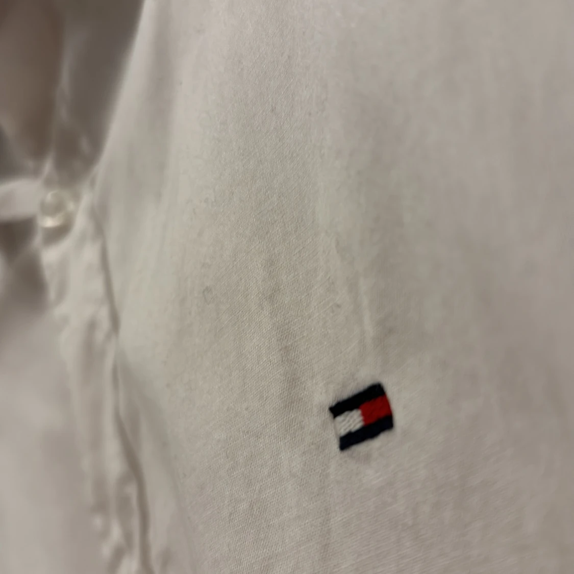 Vit skjorta från Tommy Hilfiger - 3