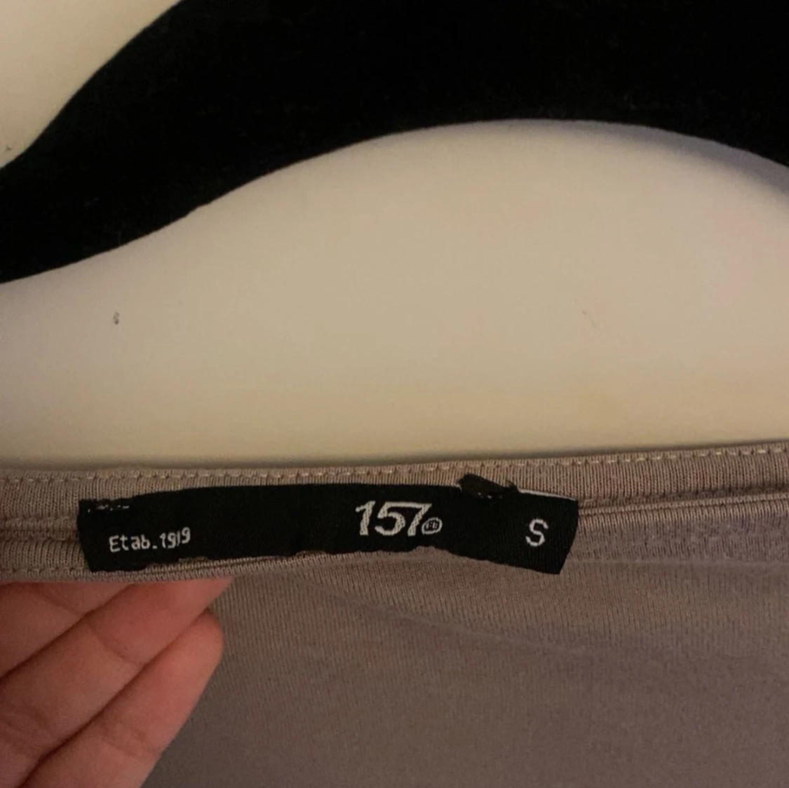 Beige långärmad topp från 157 - 3