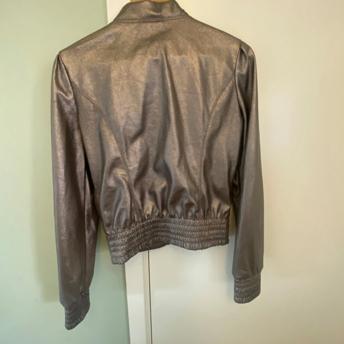 Metallicgrå bomberjacka - 2