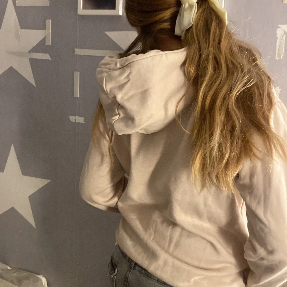 Beige hoodie från H&M - 1