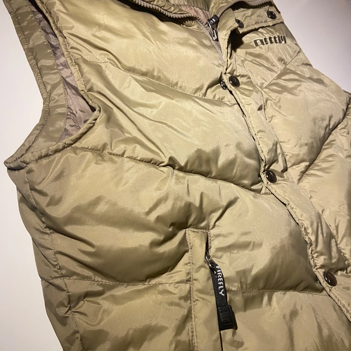 Beige dunväst från Firefly - 1