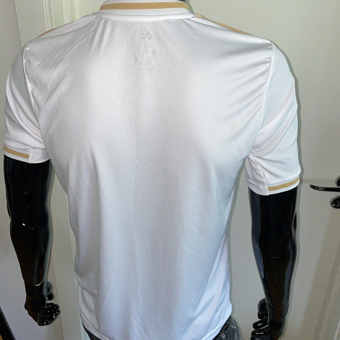 Real Madrid matchtröja storlek S - 1