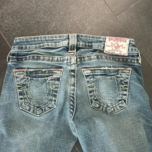 True religion jeans - Jättesnygga jeans från true religion strl 26