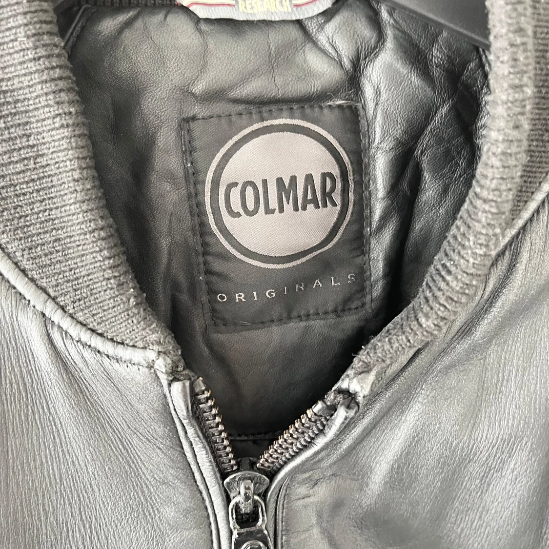 Svart skinnjacka bomber från Colmar - 2