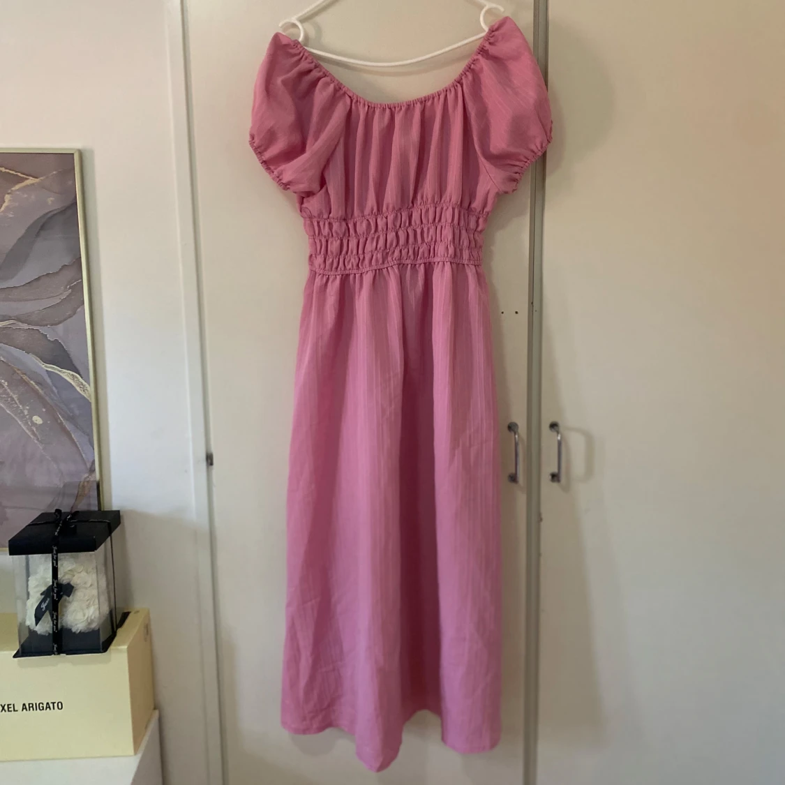 Rosa långklänning med puffärm - 3