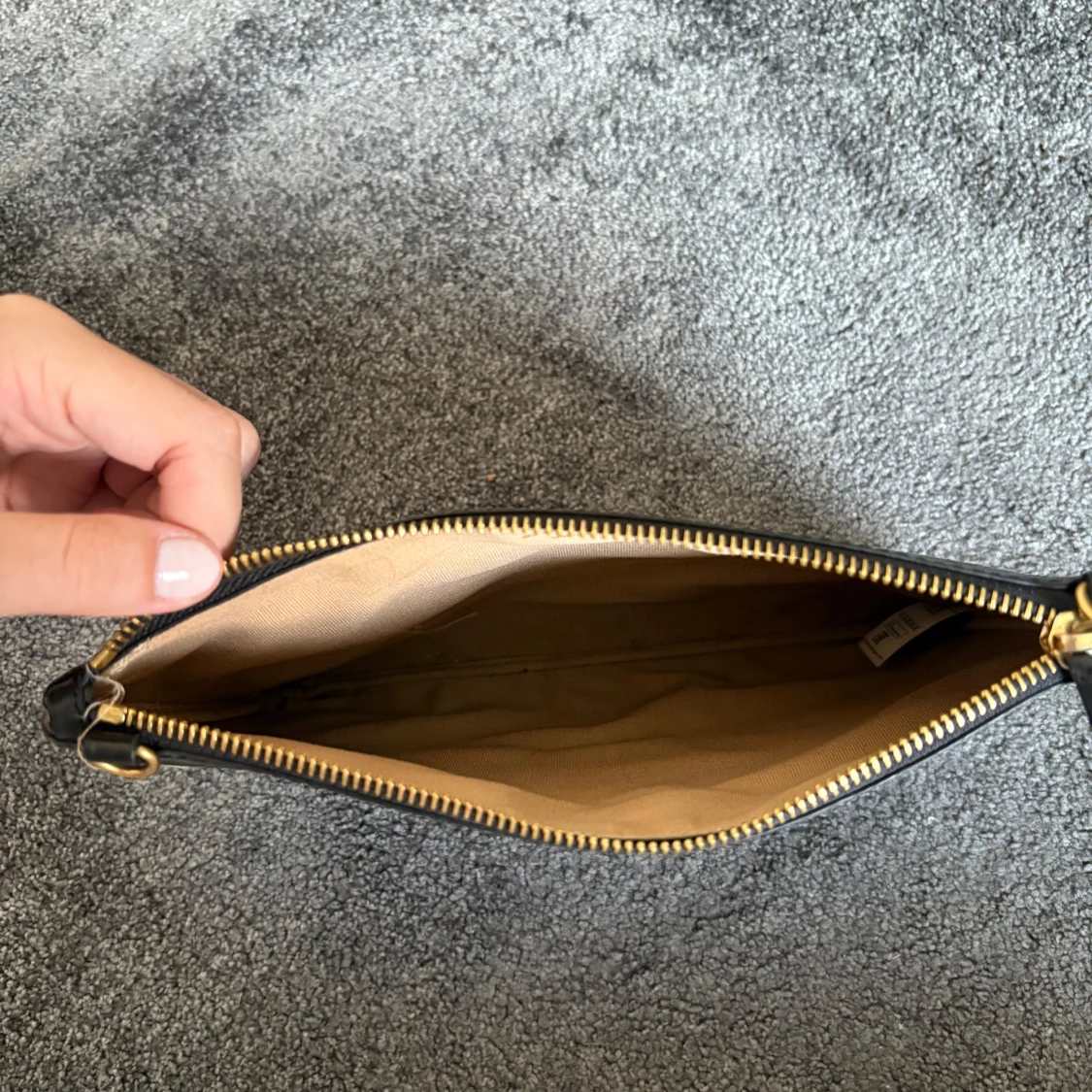 Svart kuvertväska By Malene Birger - 3