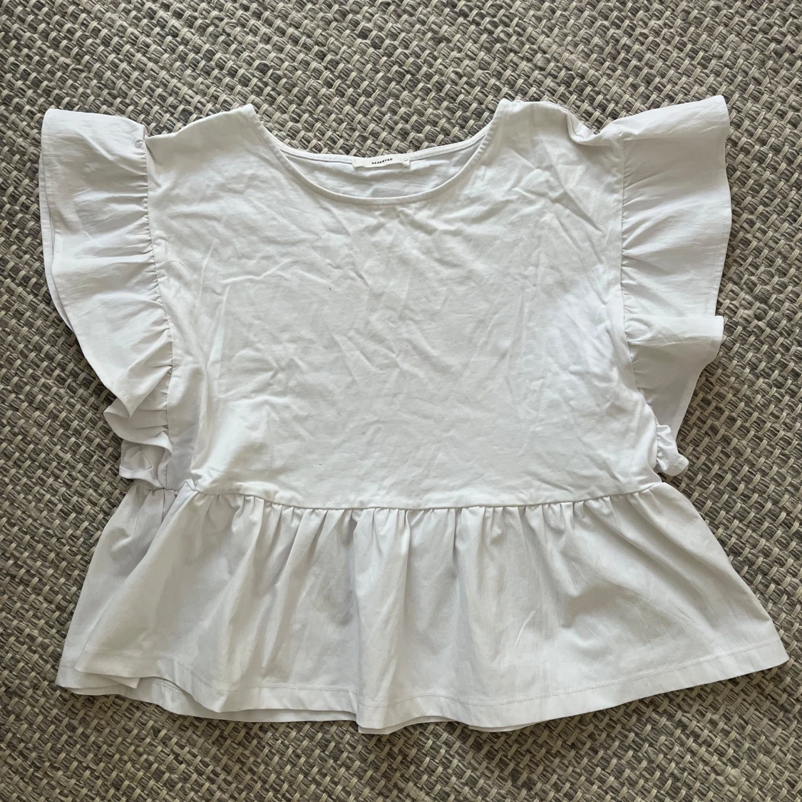 Vit volangblus från Reserved XS