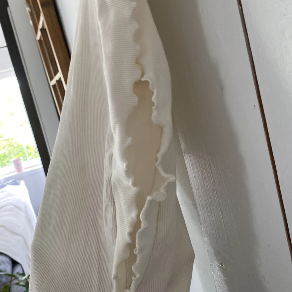 Vit ribbad ärmlös topp från Name It - 3