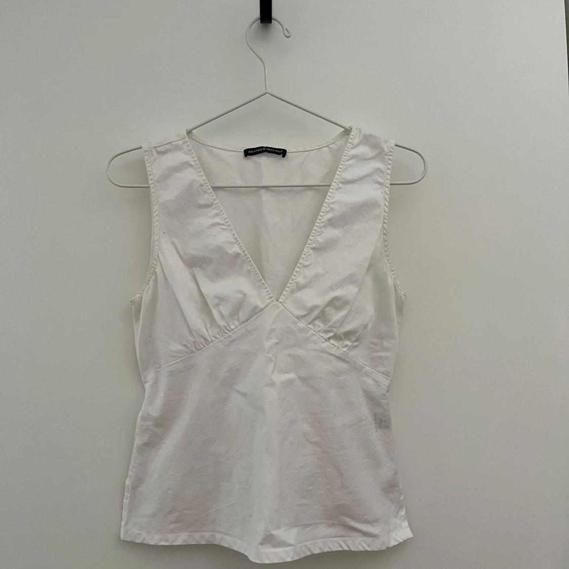 Vit omlottopp från Brandy Melville