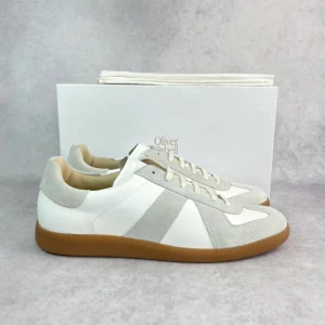 Oliver Cabell ”GAT” sneaker - – Condition: 10/10 - brand new  – What is included: Box
