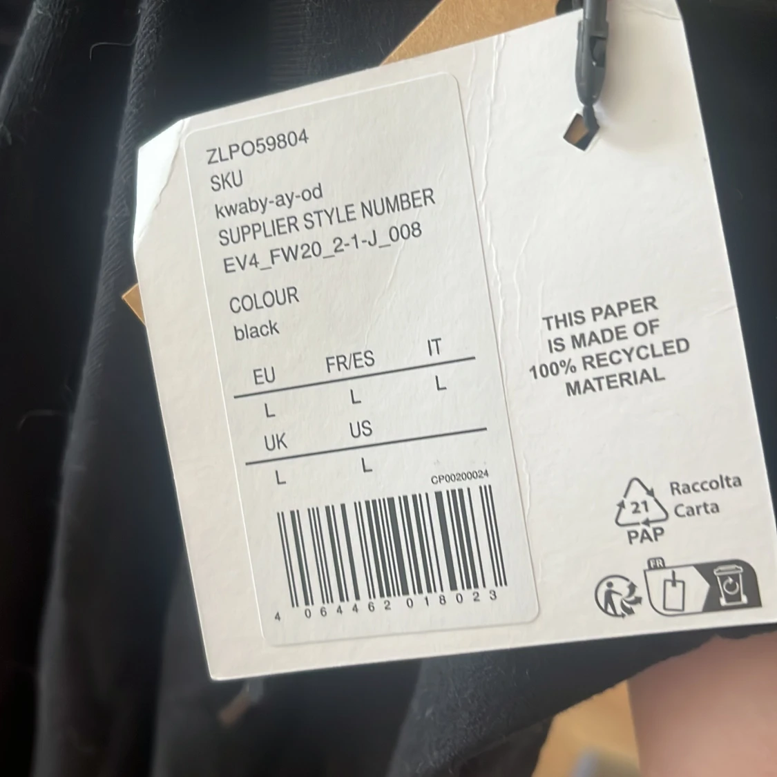 Svart hoodie från Even&Odd, storlek L - 1