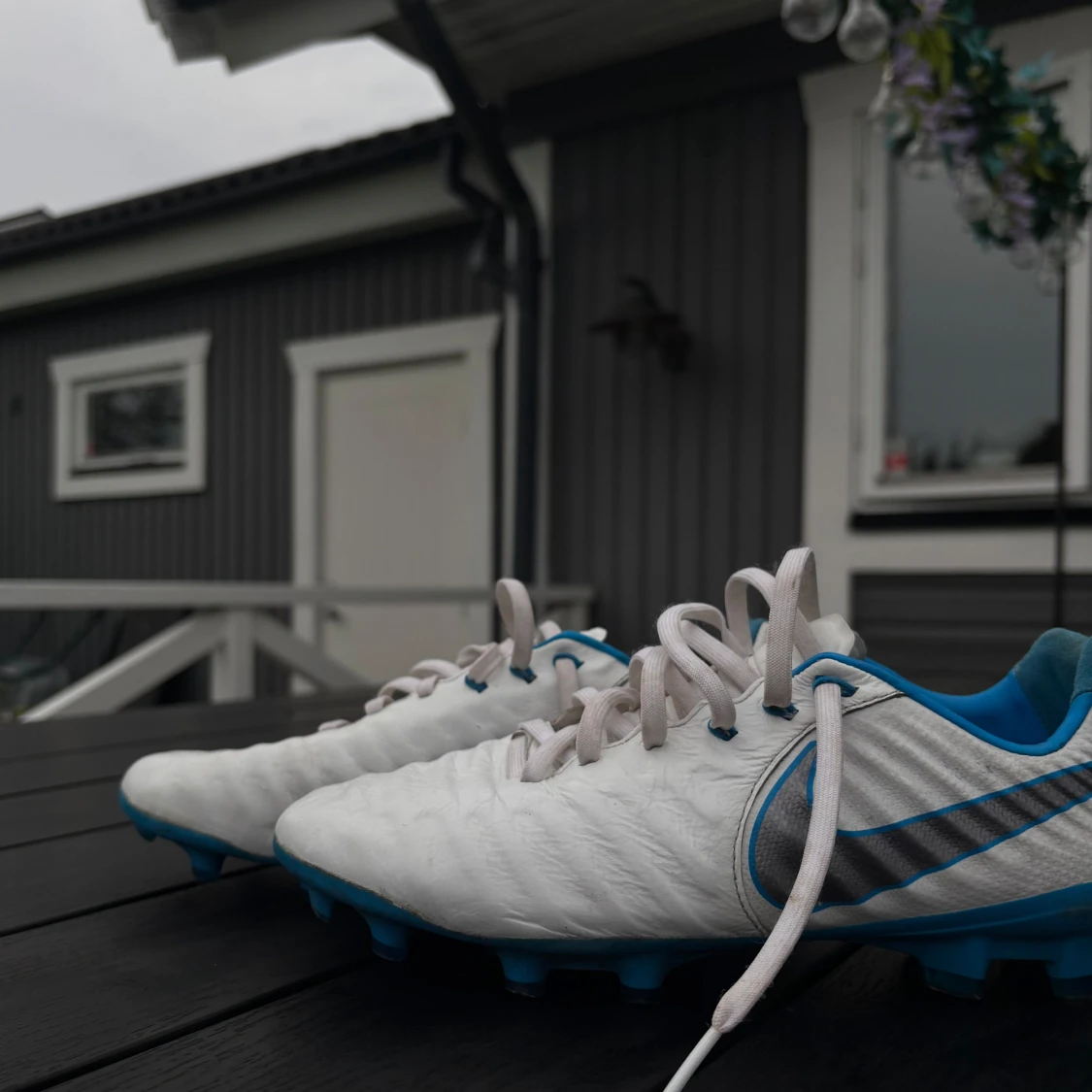 Nike Tiempo vita fotbollsskor - 1