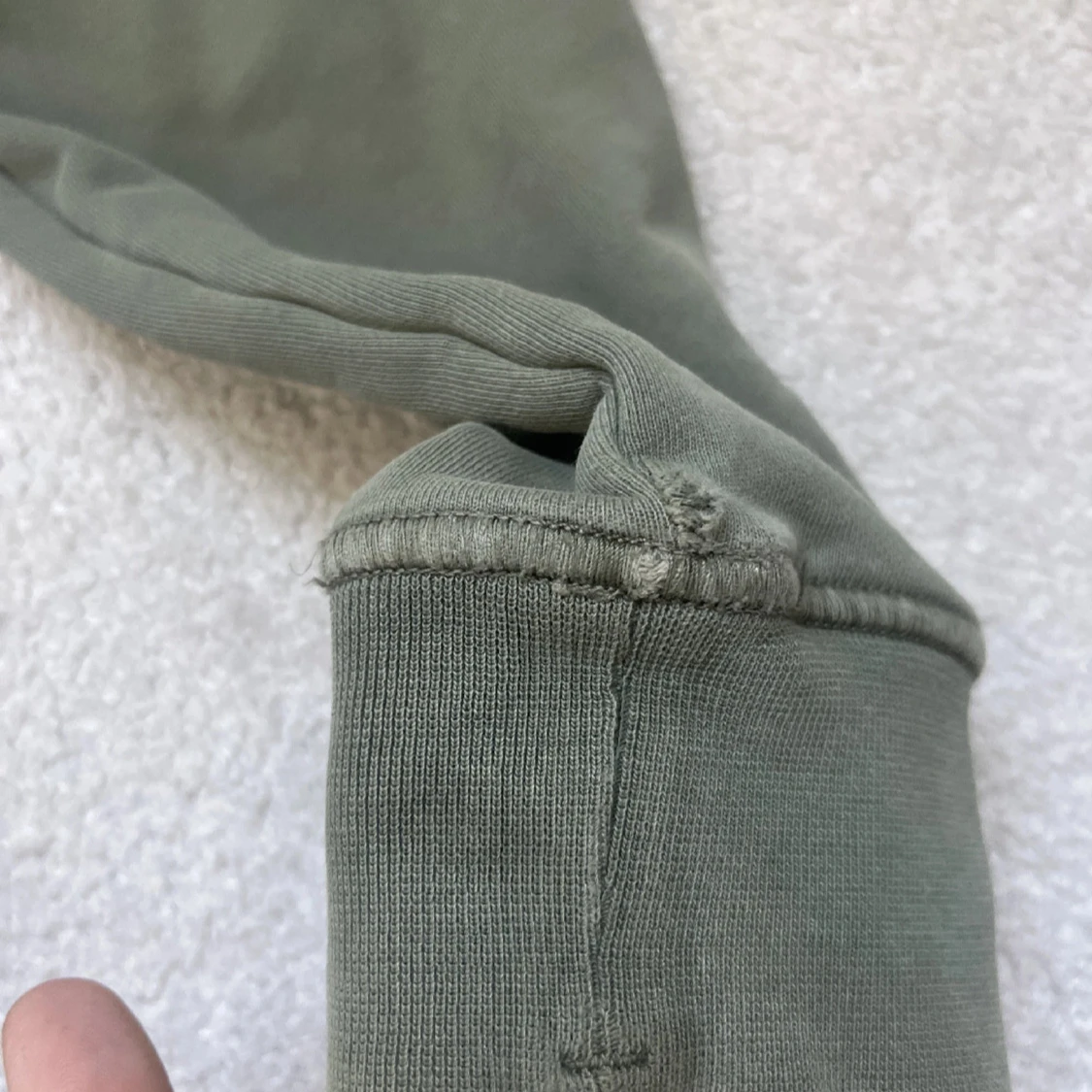 Olivgrön hoodie från Stone Island - 4