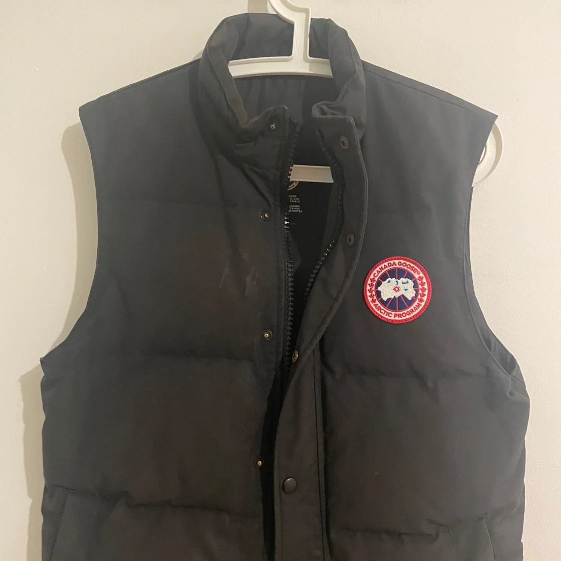 Svart dunväst från Canada Goose