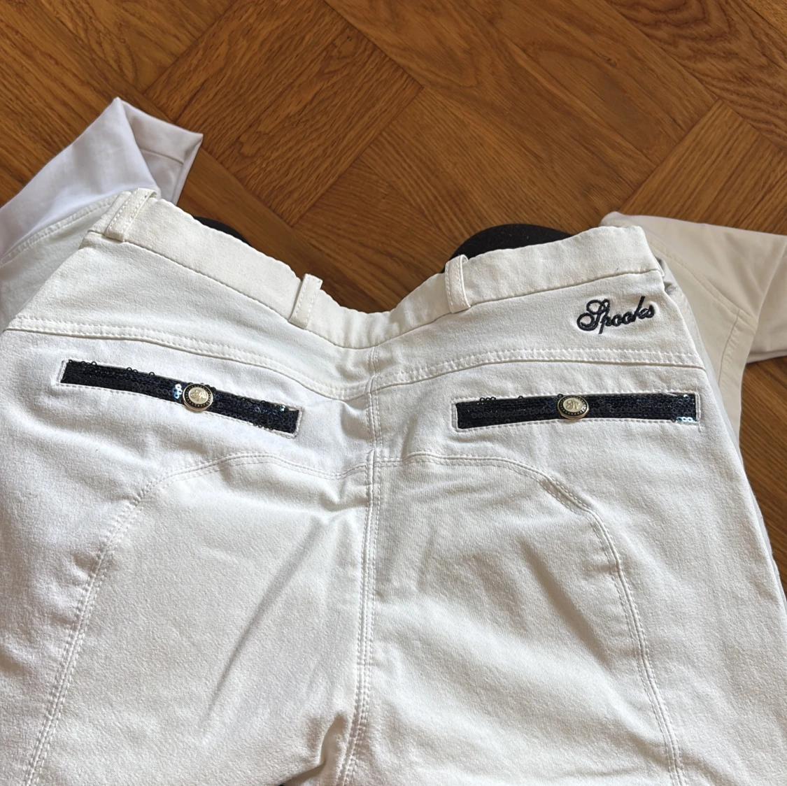 Spooks vita ridbyxor  - 1