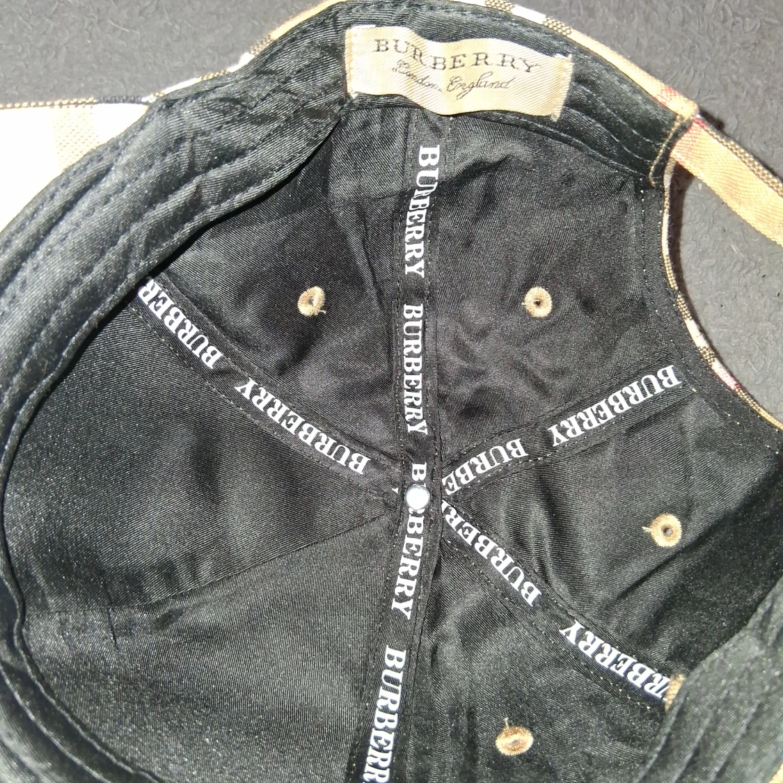 Burberry rutig keps i bomull - 2