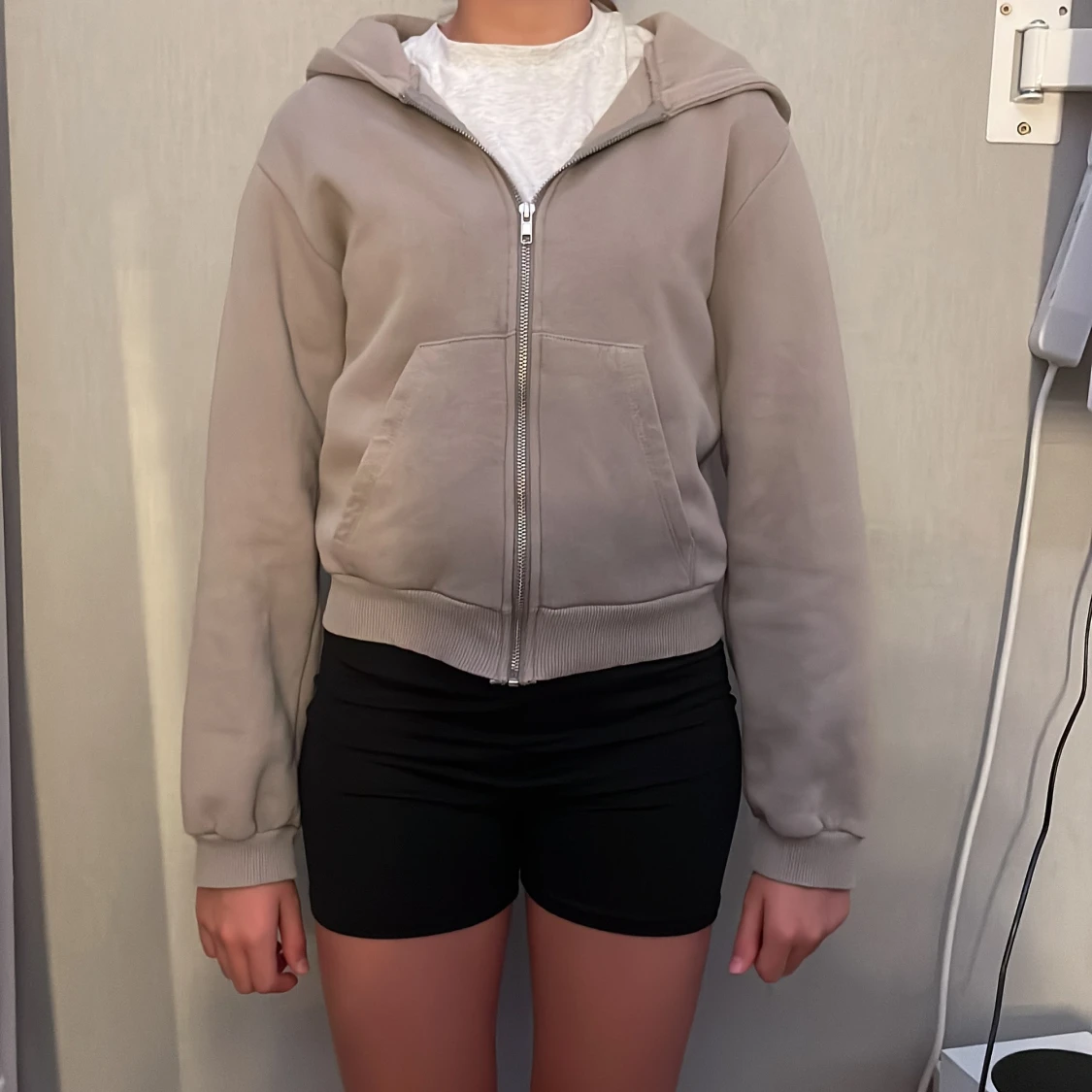 Beige hoodiejacka från 157, XS