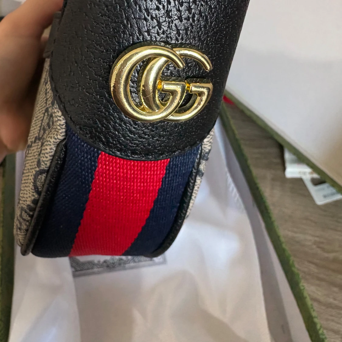 Gucci axelväska med GG-mönster - 1