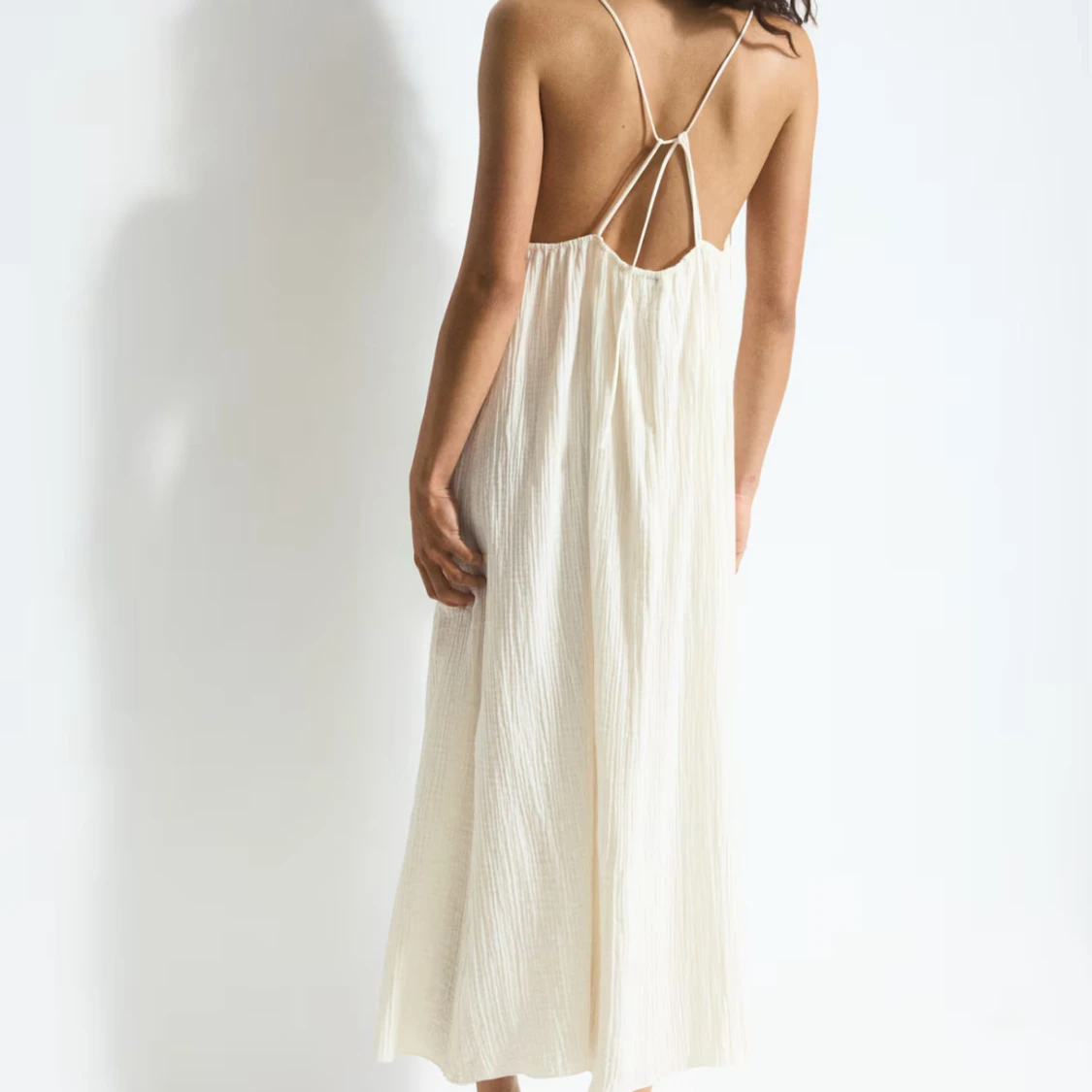 Vit sommarklänning  - 1