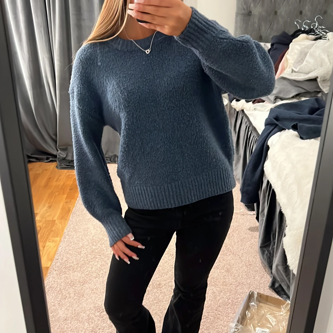 Blå stickad tröja från BikBok - 1