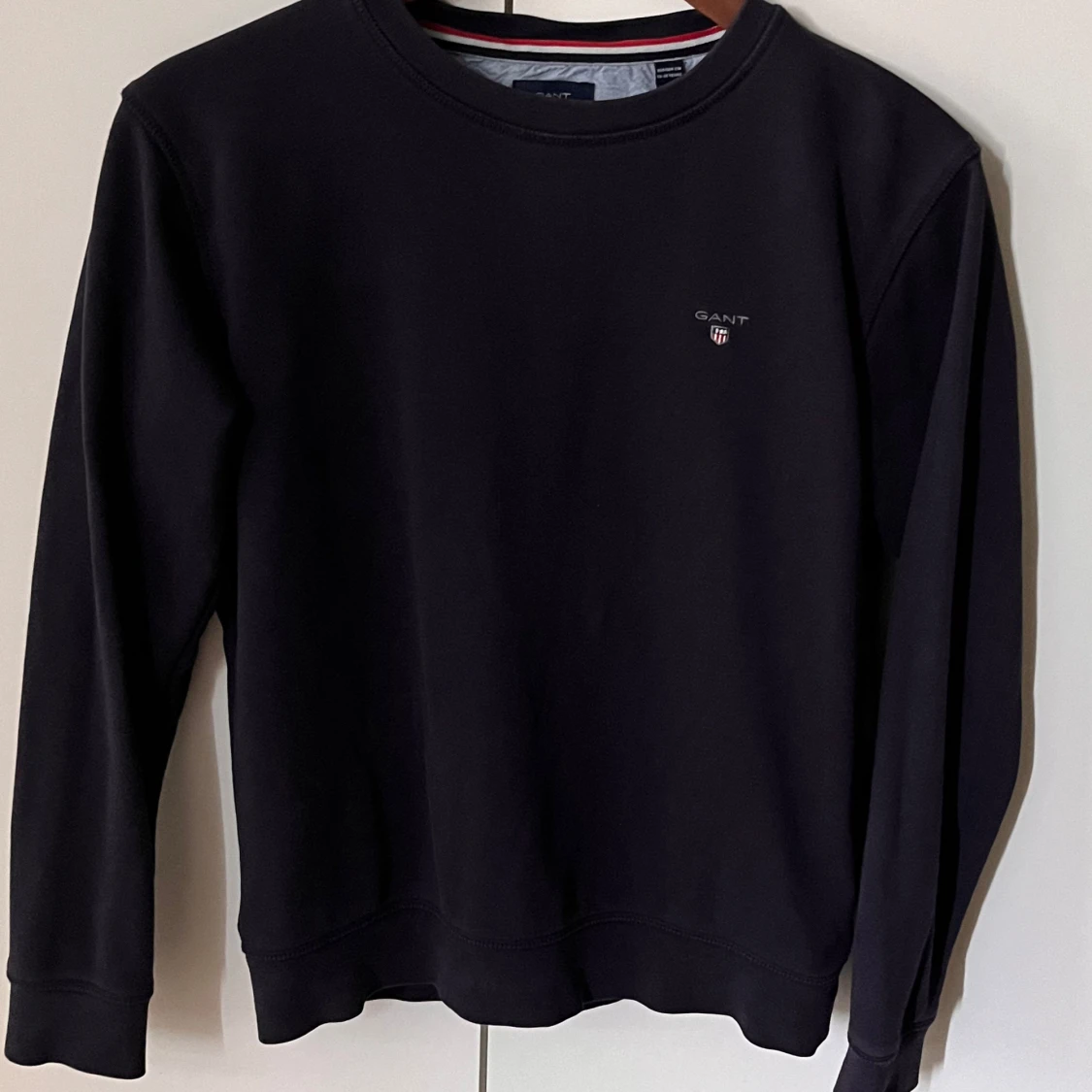 Marinblå sweatshirt från GANT