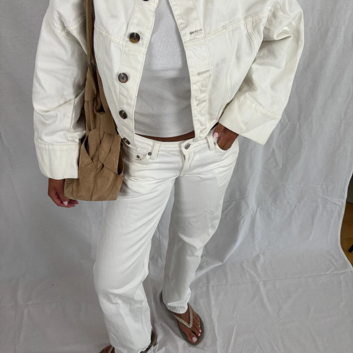 Vita raka/straight lågmidjade jeans  - 2