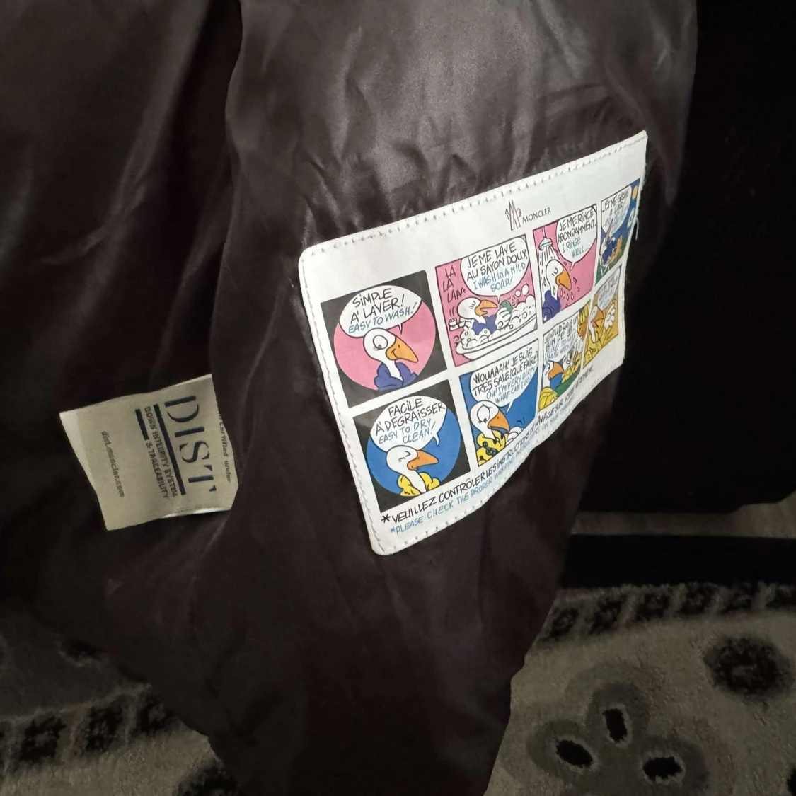 Svart Moncler pufferjacka med huva - 3