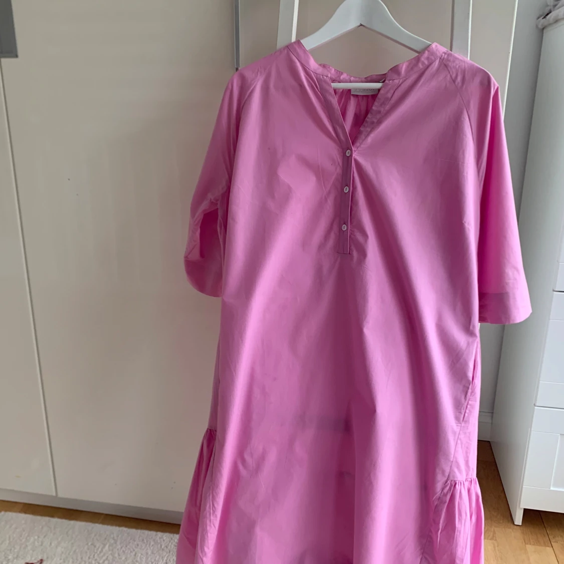 Rosa klänning från Coster Copenhagen