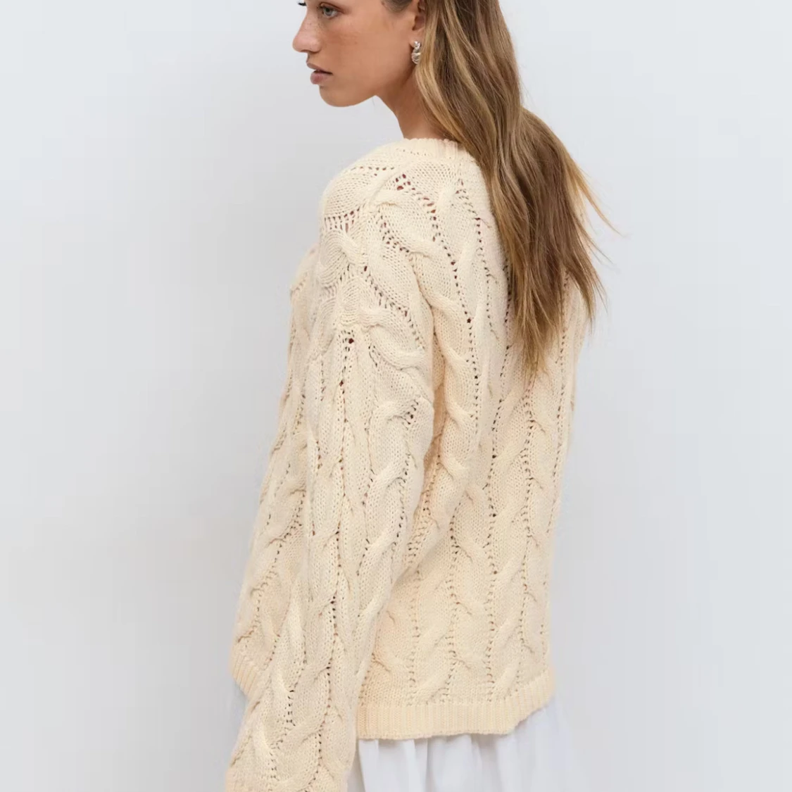 Gul Kabelstickad tröja från Gina Tricot - 1