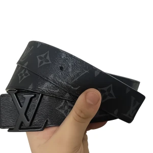 Louis Vuitton  - Hel ny aldrig används