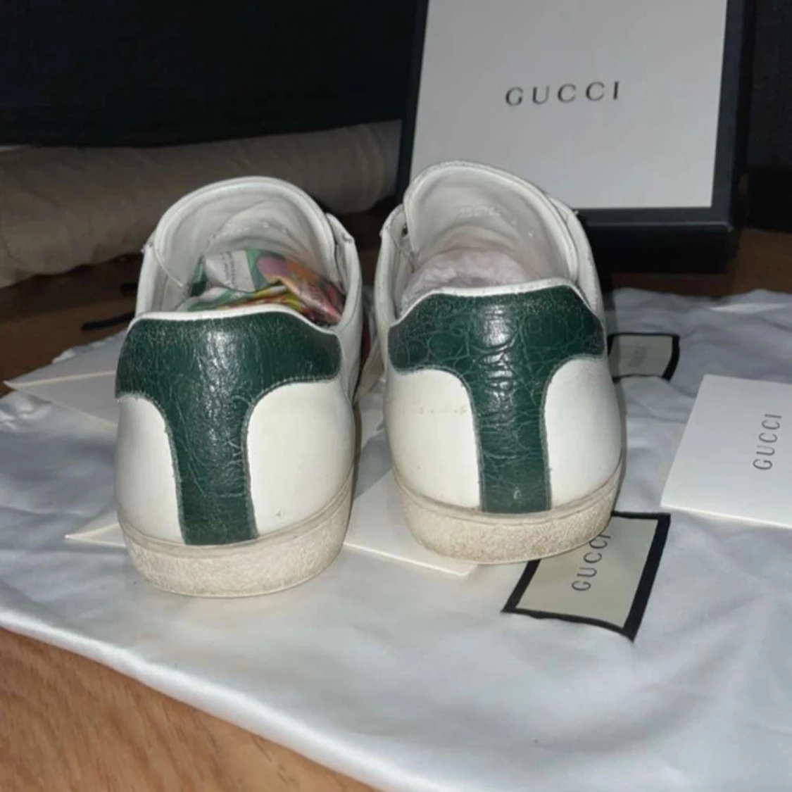 Vita sneakers från Gucci - 1