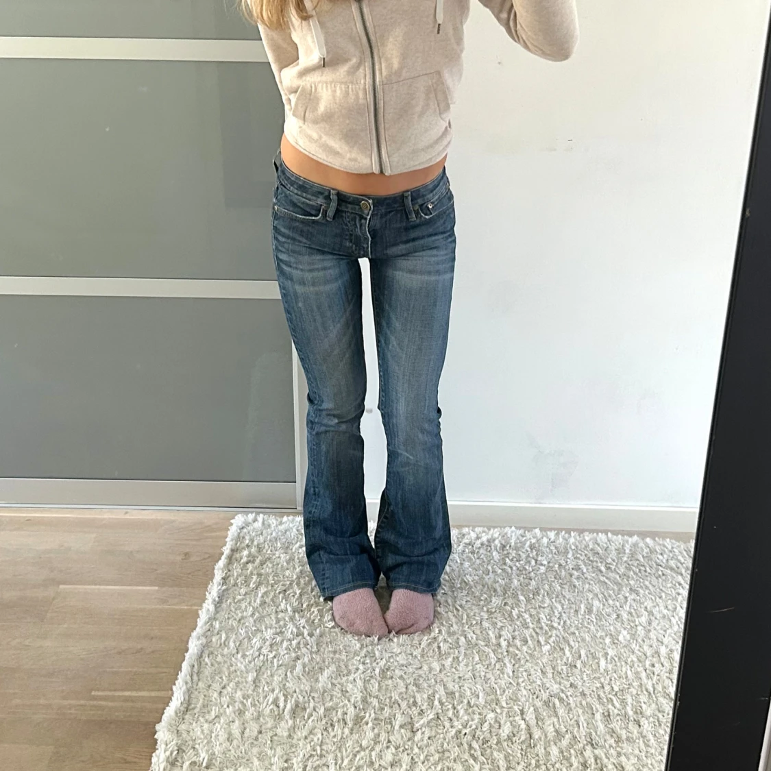 Blå bootcut jeans - 1