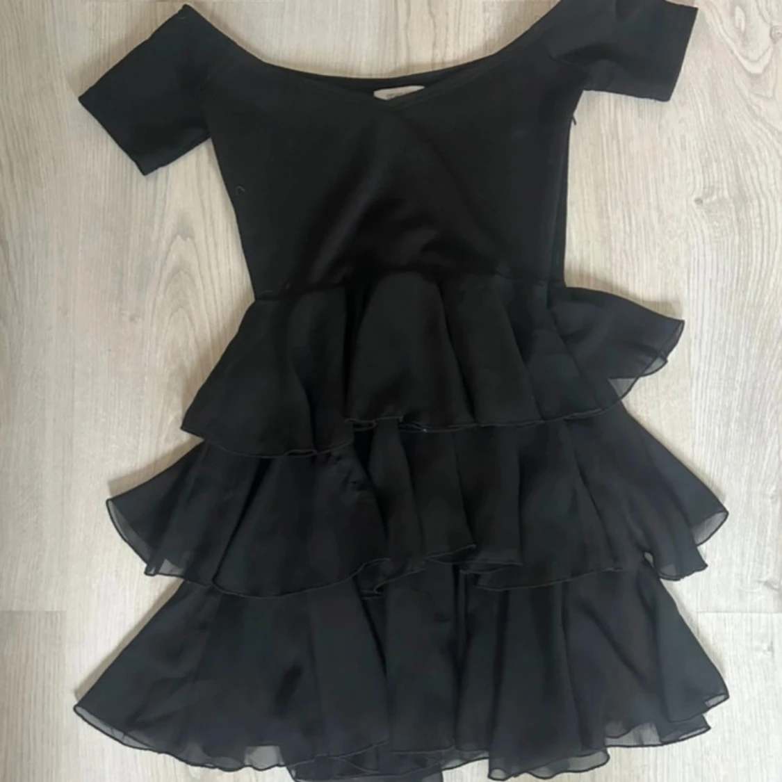 Svart klänning från Oneness - 2
