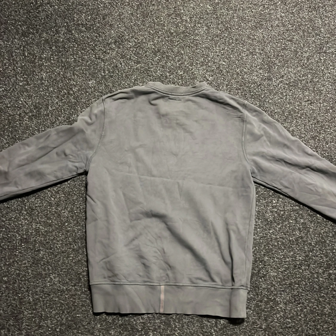 Grå sweatshirt från Parajumpers - 3