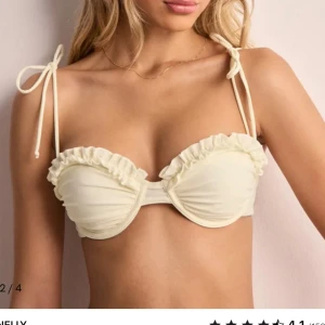 Bikini överdel - Bikini top från Nelly, slutsåld. Använd ca 2 gånger Storlek 80D