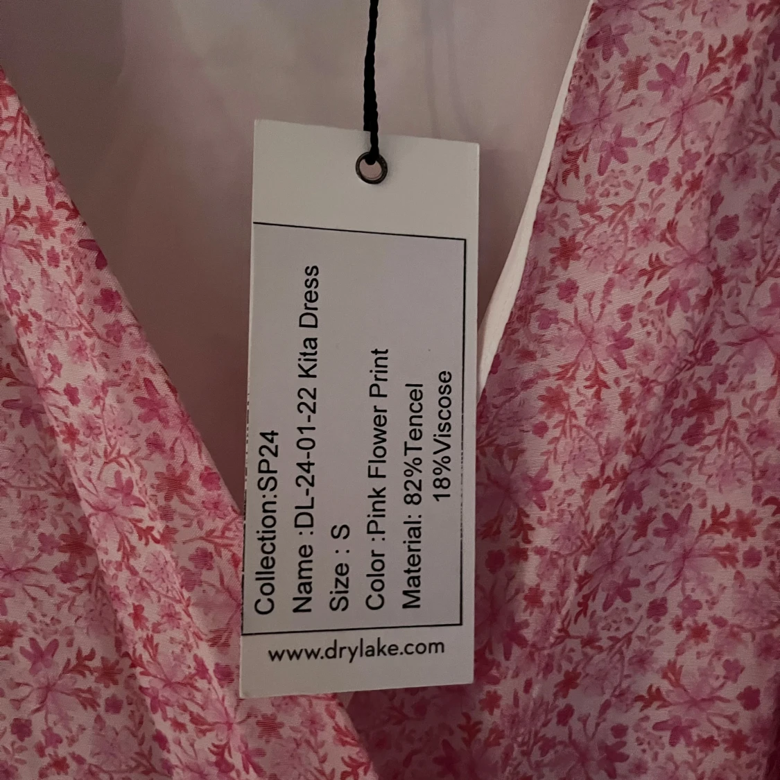 Rosa  omlottklänning Dry Lake - 1