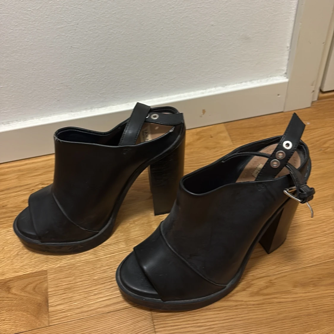 Svarta klackskor från Zara Trafaluc - 2