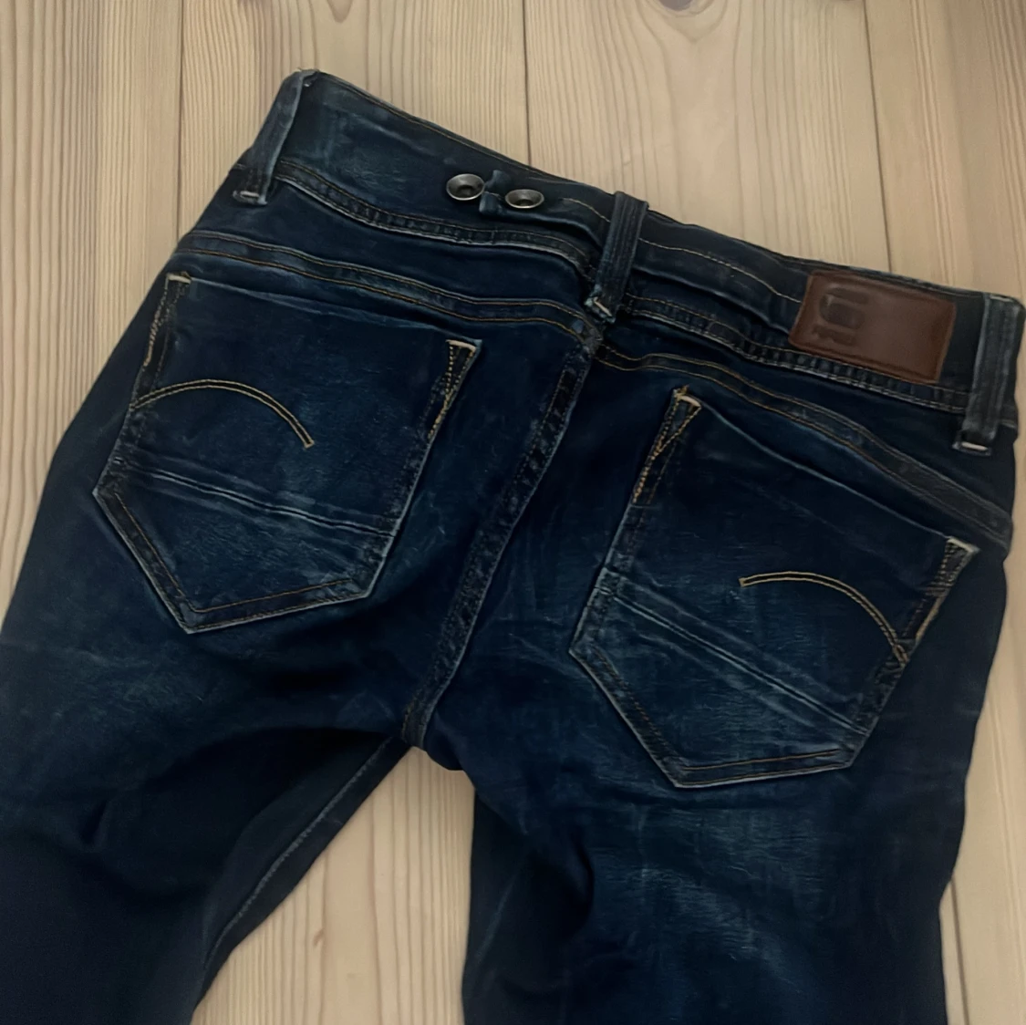 Mörkblå lågmidjade jeans från G-Star RAW - 4