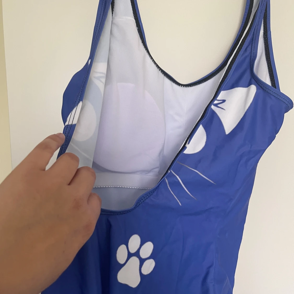 Blå baddräkt med kattmotiv - 3